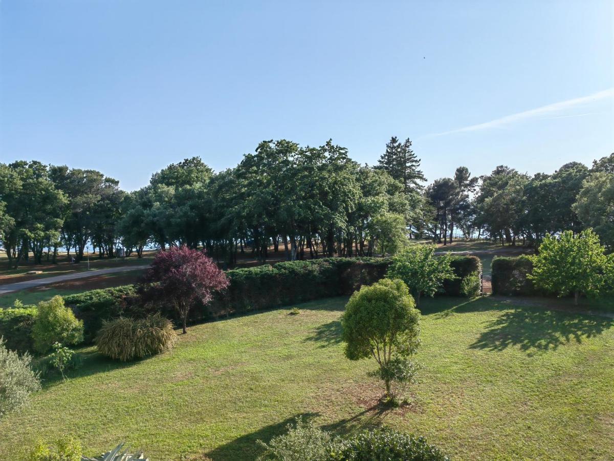 Sea View Apartment & Studio Apartment Bruno Umago Exterior foto