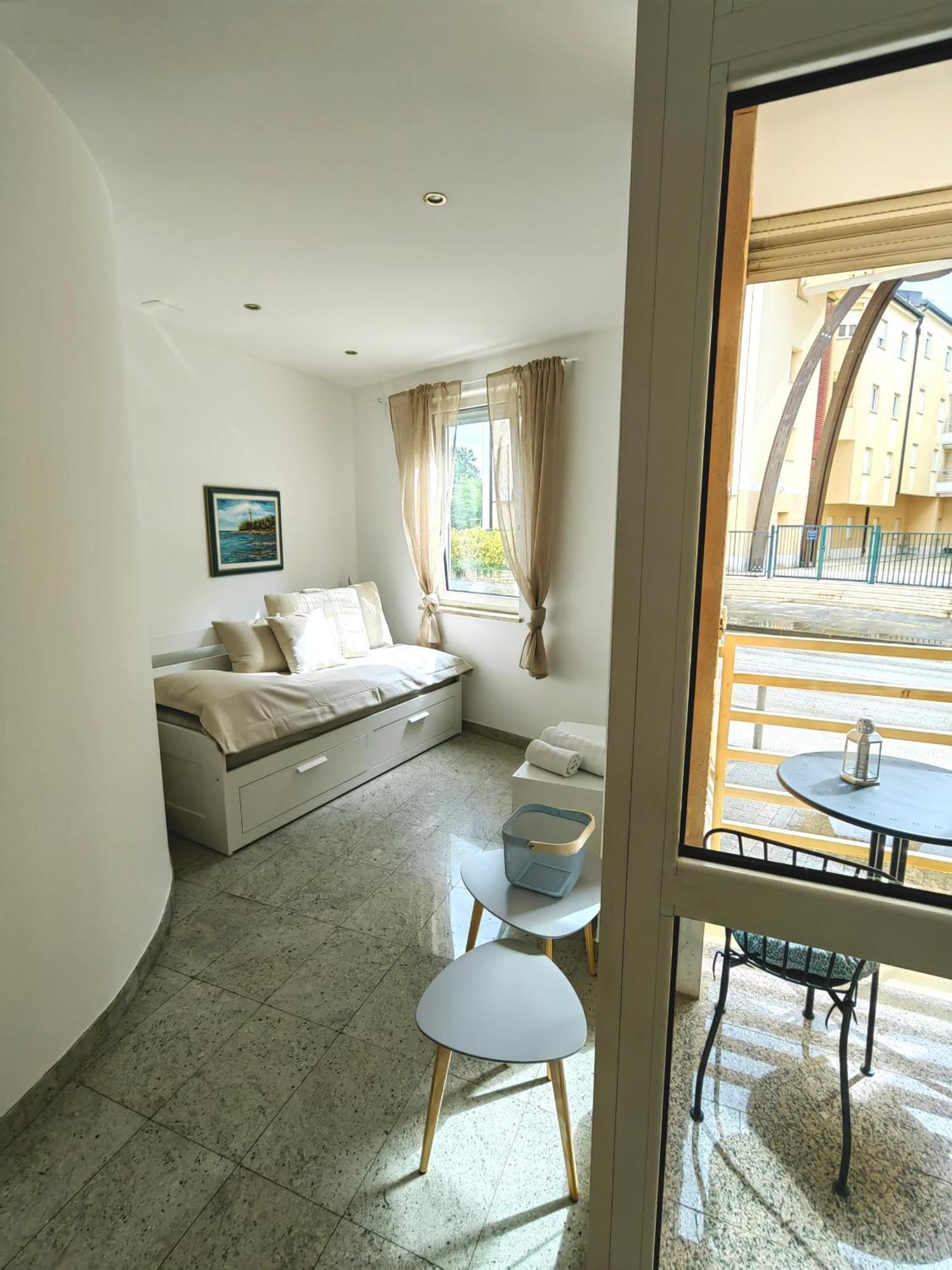 Sea View Apartment & Studio Apartment Bruno Umago Exterior foto